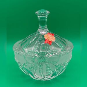 Crystal Glass Candy Dish Ribbon & Bow Made In Germany Studio Silversmiths 5.5”